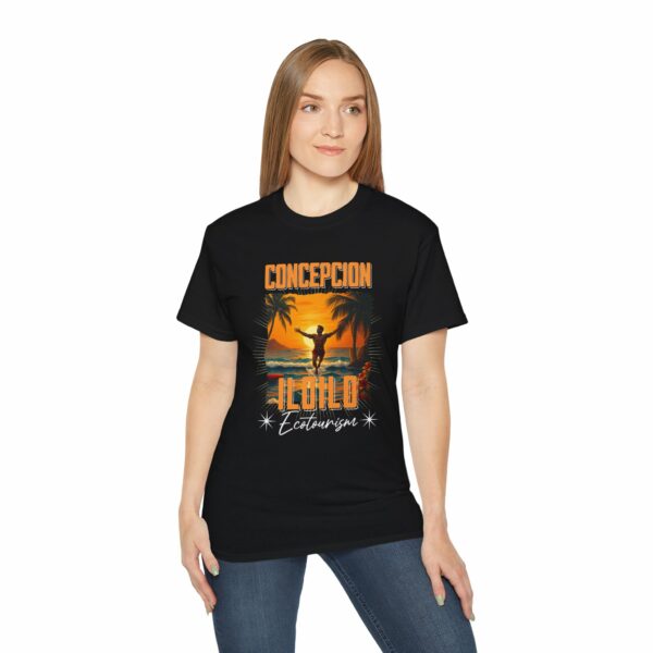 T-Shirt with Tropical Sunset Design, Vacation Vibe, Summer Casual Wear